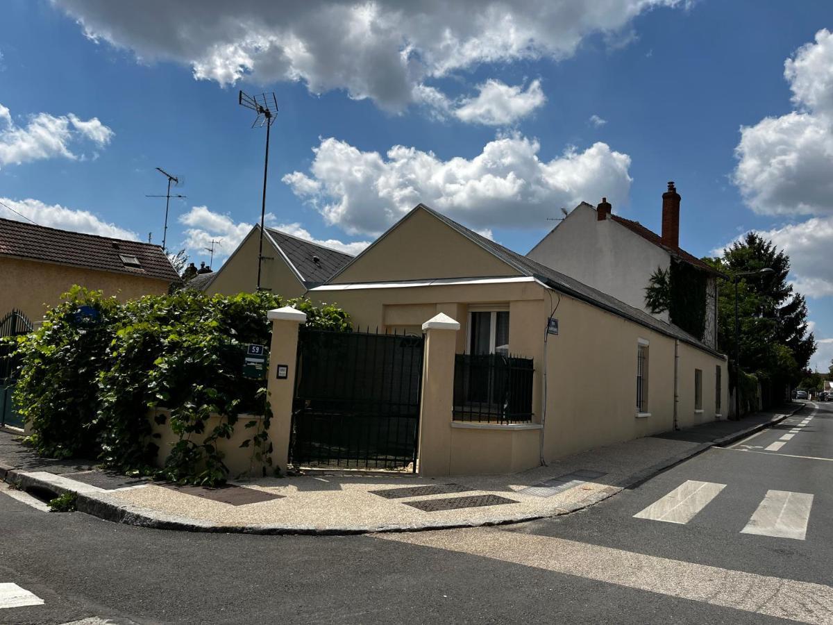 Studios Au Quartier Pavillonnaire Rue D Ambert Orleans Luaran gambar